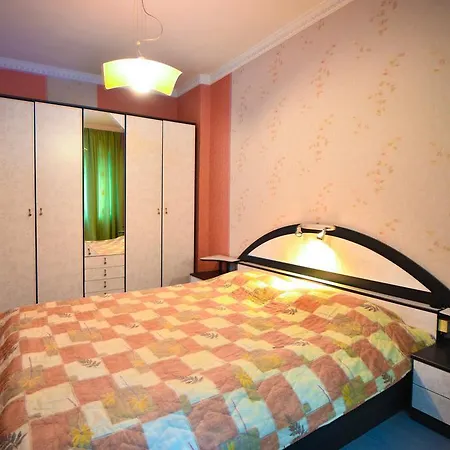 Elegance Apartment *